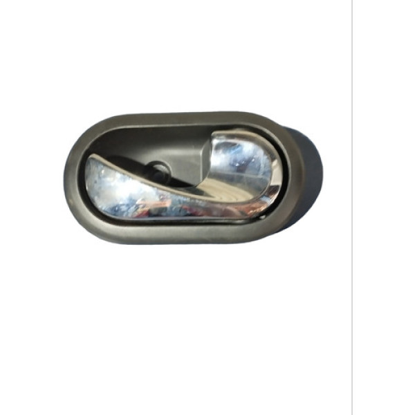 Maçaneta Puxador Porta Cromada Direito Sandero Logan