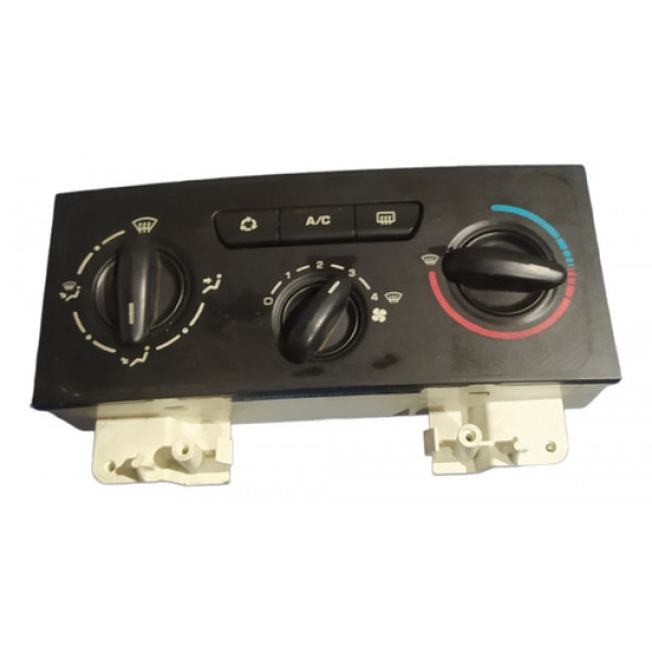 Botão Comando Do Ar Condicionado Peugeot 307 2010