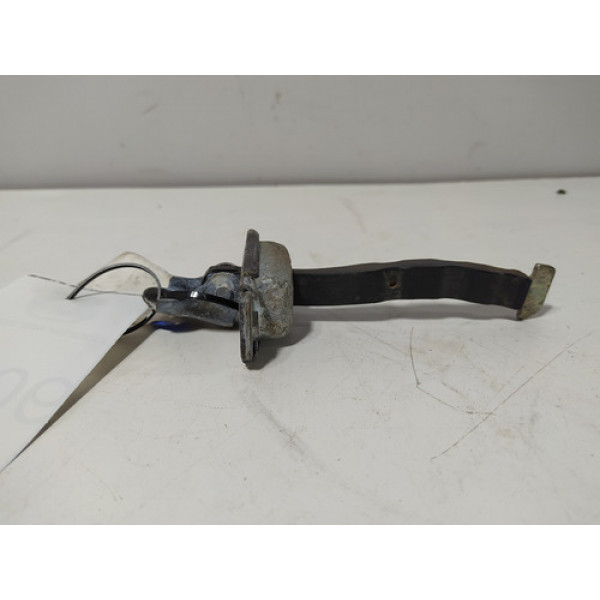 Limitador Da Porta Dianteira Lado Direito Hyundai Hb20 