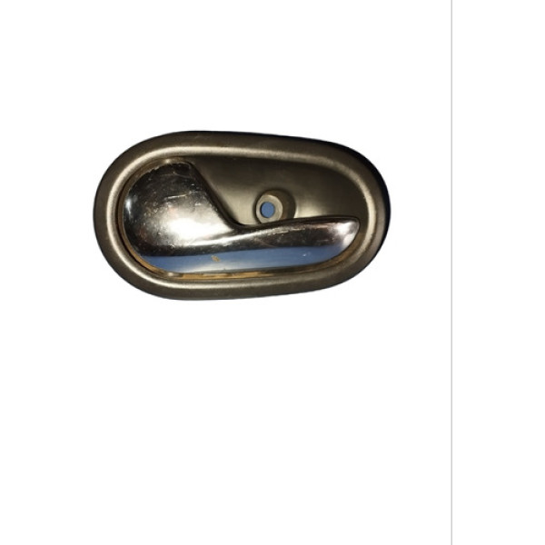 Maçaneta Interna Cromada Lado Direito Sandero Logan 