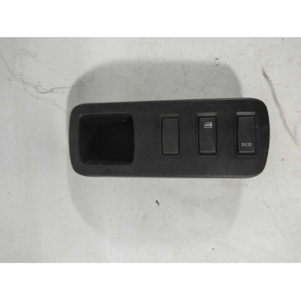 Moldura Botão Trava Porta Eco Renault Duster 251638577r