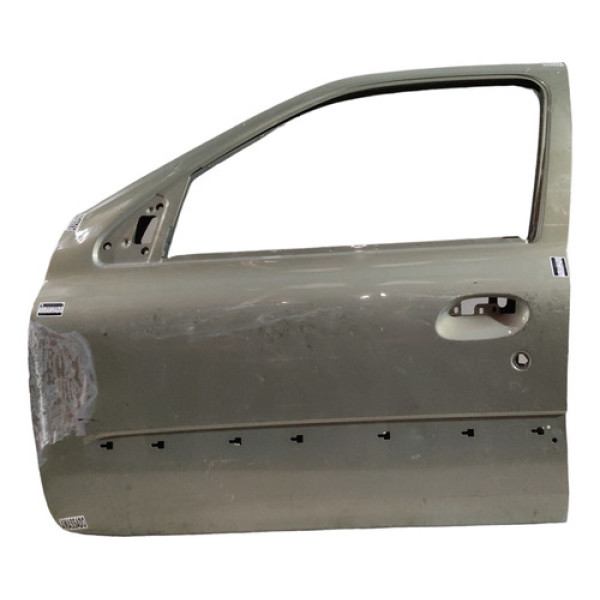 Porta Dianteira Esquerda Renault Clio 2000 A 2012 Usada 