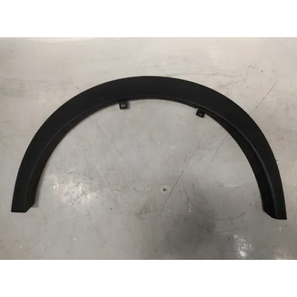 Moldura Paralama Dianteira Direita Kicks 2019 2020 Original 