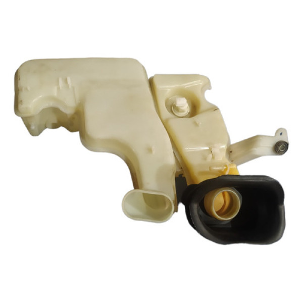 Reservatório Água E Gasolina Renault Captur 2018