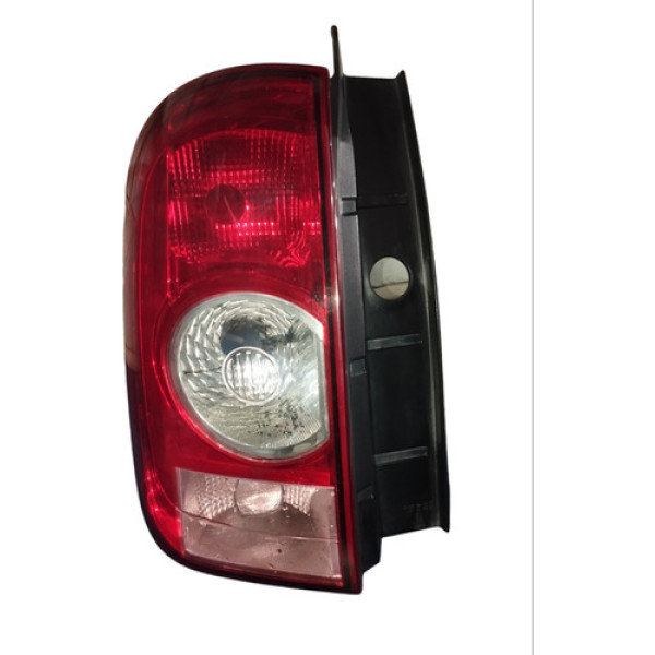 Lanterna Traseira Esquerda Renault Duster 