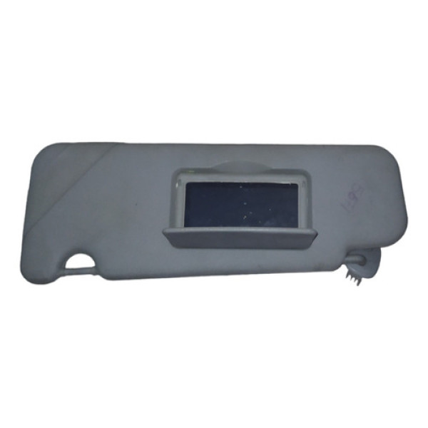 Quebra Sol Lado Esquerdo Renault Clio 2012