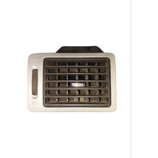 Difusor De Ar Painel Lado Esquerdo Peugeot 307 226601