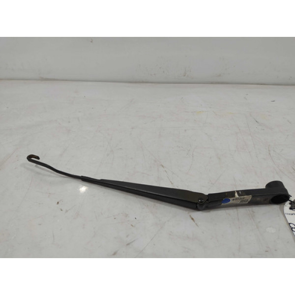 Braço Limpador Dianteiro Hb20 Lado Direito