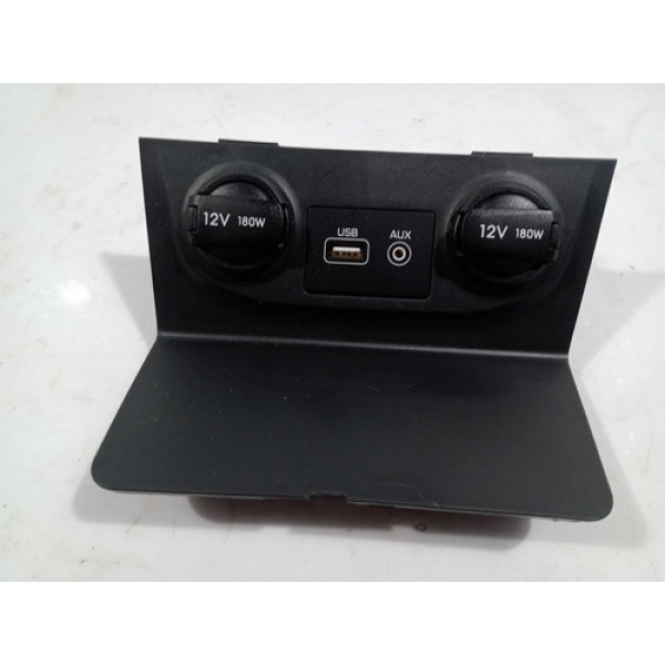 Moldura Painel Usb Aux Hyundai Creta 2017 A 2020 84621m4000