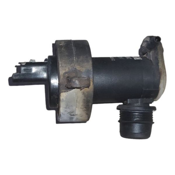 Bomba Dágua Do Limpador Renault Duster 2019