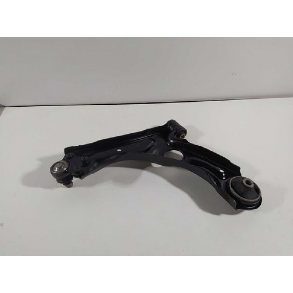 Bandeja Dianteira Direita Onix Prisma 2013 A 2016 