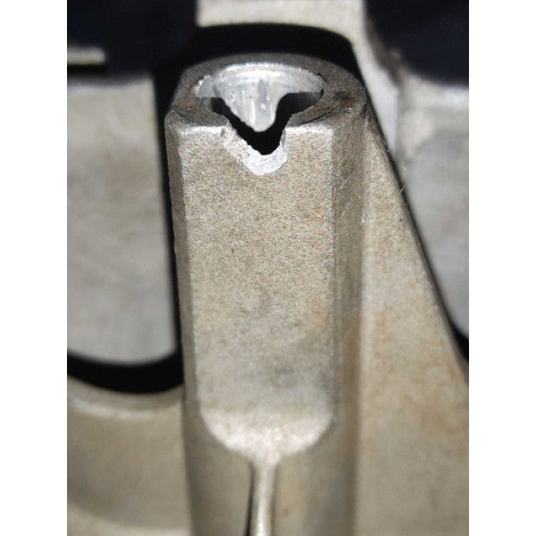 Proteção Dos Bicos Injetores Renault Duster 1.6 175b12042r