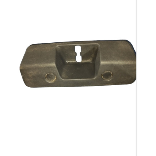 Acabamento Trava Fechadura Porta Malas Sandero