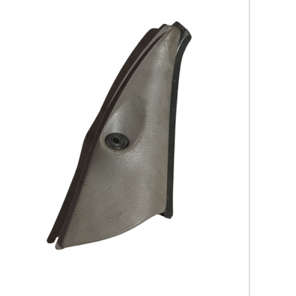 Moldura Retrovisor Direito Renault Clio 2013 A 2014