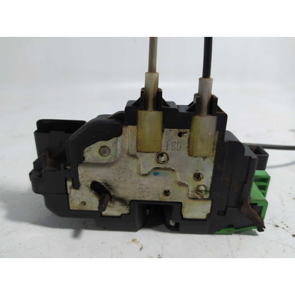 Fechadura De Porta Traseira Direita Hyundai I30 2010