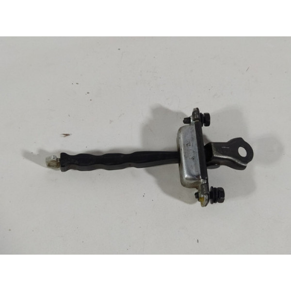 Limitador Porta Traseira Esquerda Hyundai Hb20 2018 Original