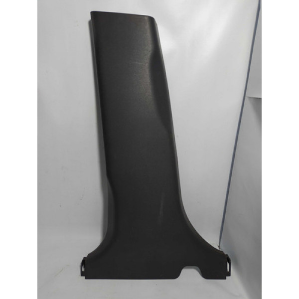 Moldura Da Coluna Central Hyundai I30 2008 A 2012 Esquerda 