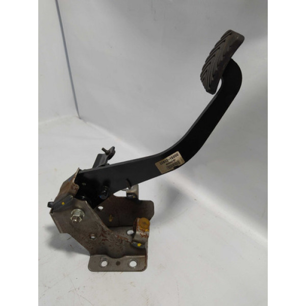 Pedal De Embreagem Hb20 2016 Original 328021s000