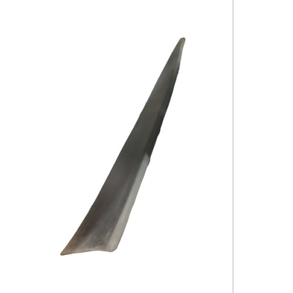 Moldura Da Soleira Da Porta Lado Direito Renault Duster