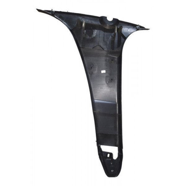 Acabamento Coluna Central Inf Sandero Lado Direito  2014