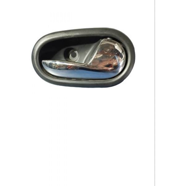 Maçaneta Interna Cromada Lado Direito Sandero Logan 