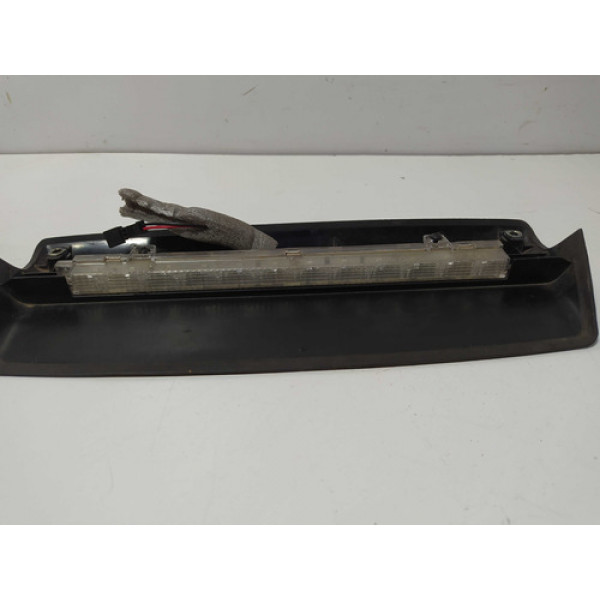 Luz De Freio Break Light Grand  Fiat Siena 100180302   