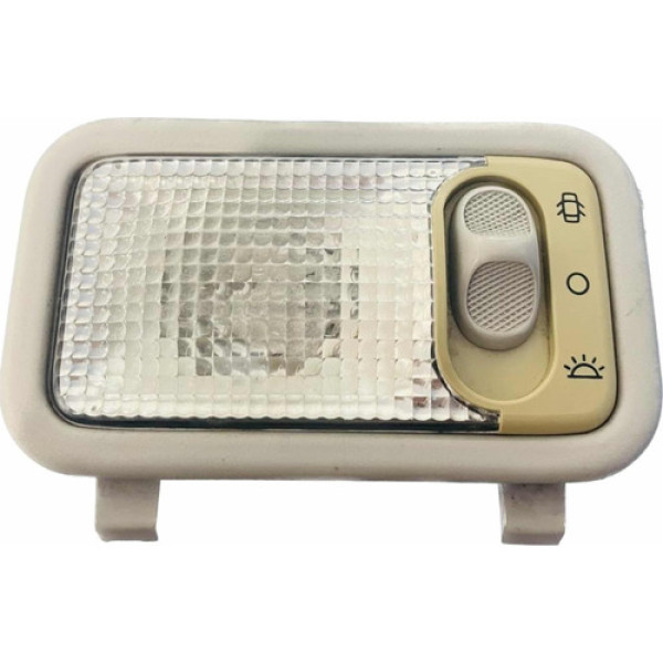 Luz De Teto Cortesia Peugeot 206 Citroen C3 9610095677